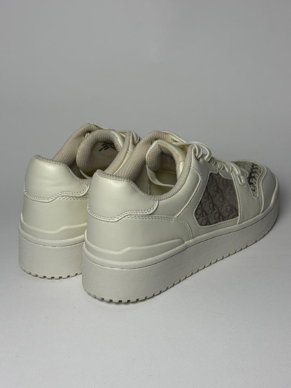 Calvin Klein Hattea 3 Off white Womens Sneakers