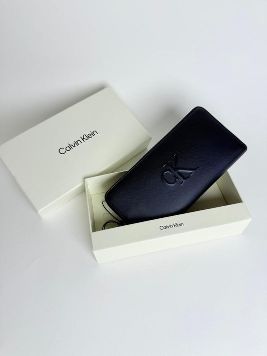Calvin Klein Leather Large Zip Wallet