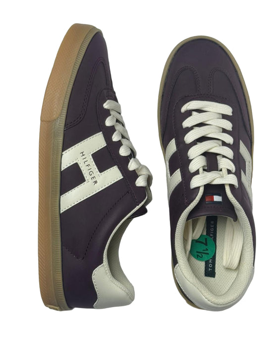 Tommy Hilfiger Burgundy Women's Maisie Low Profile Lace-Up Sneakers