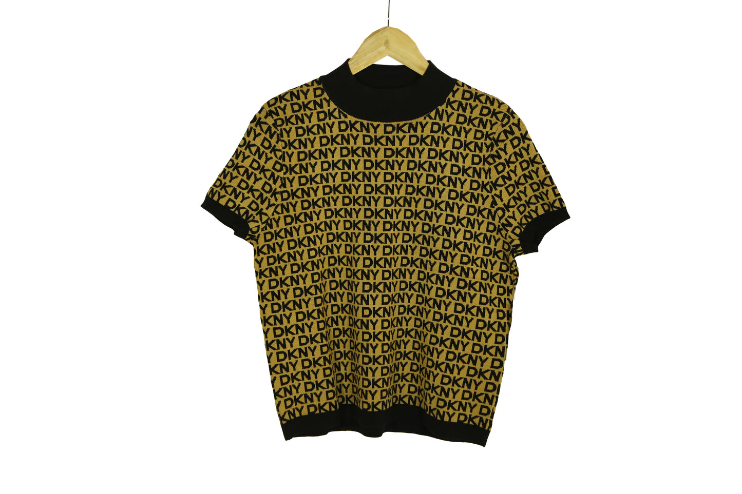 DKNY LOGO JACQUARD SHORT SLEEVE SWEATER