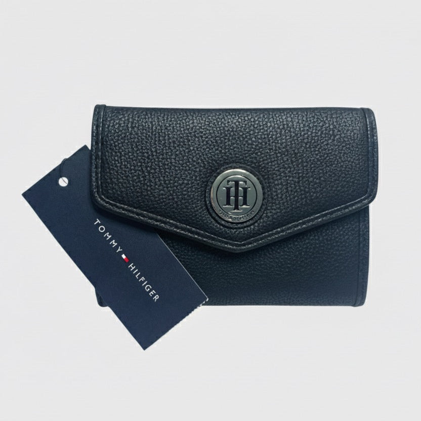 Tommy Hilfiger Envelope Wallet